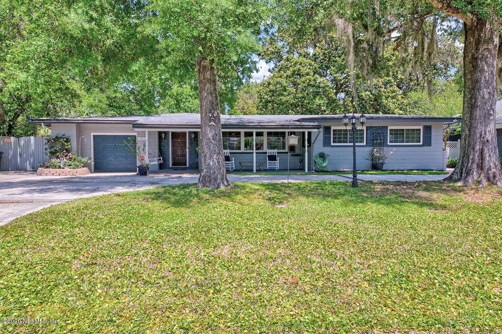 1105 HALIFAX RD, Jacksonville, FL 32216