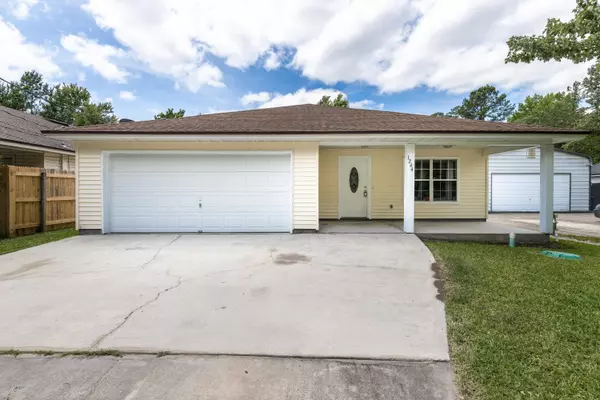 Fleming Island, FL 32003,1244 CLAY ST