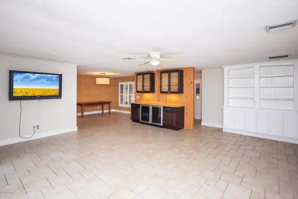 Ponte Vedra Beach, FL 32082,97 ABALONE LN E