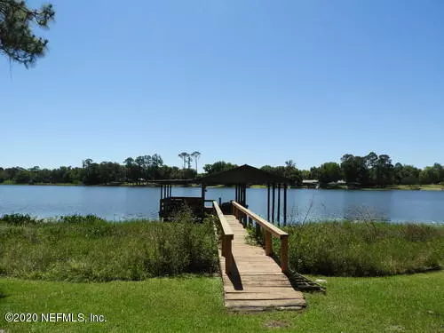 Interlachen, FL 32148,134 LAKE SHORE TER