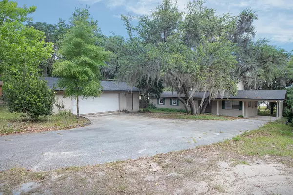 Keystone Heights, FL 32656,5889 WHITE SANDS RD