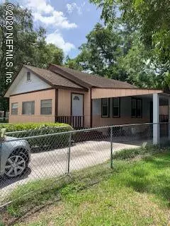 2056 SESSIONS LN, Jacksonville, FL 32207