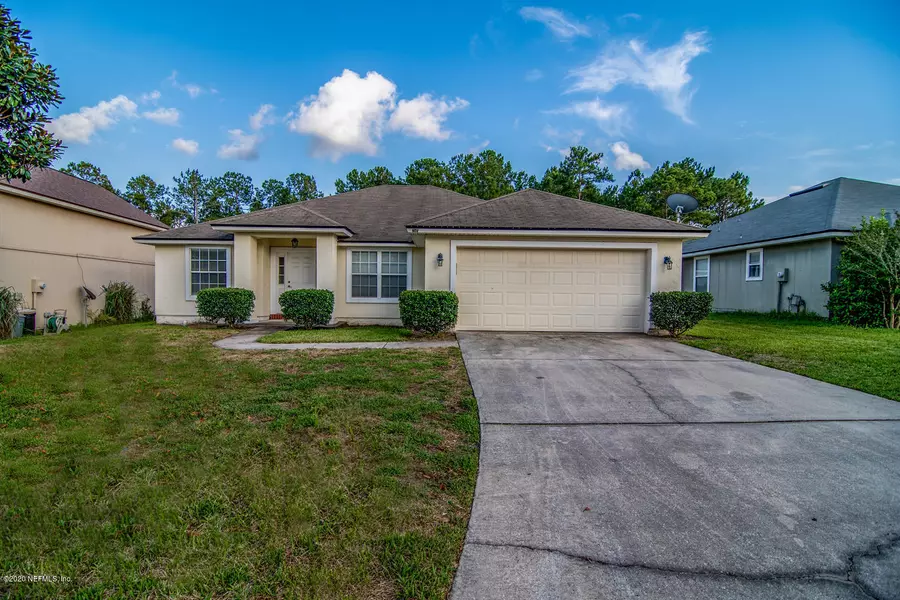 2507 CREEKFRONT DR, Green Cove Springs, FL 32043