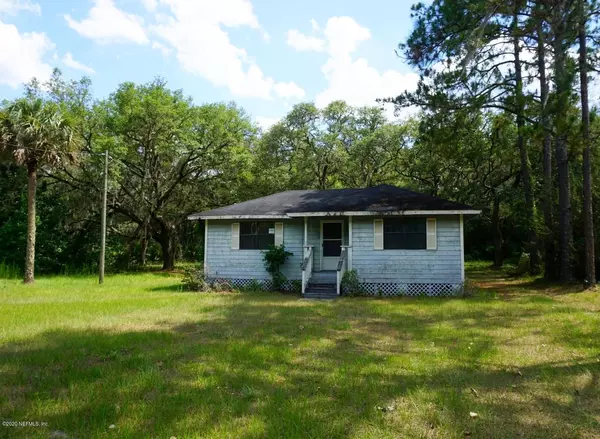 855 HUNTER RD, Palatka, FL 32177