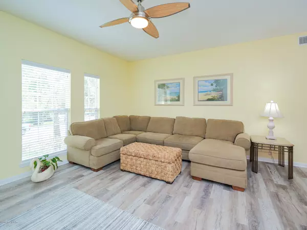 Jacksonville Beach, FL 32250,134 JARDIN DE MER PL #134