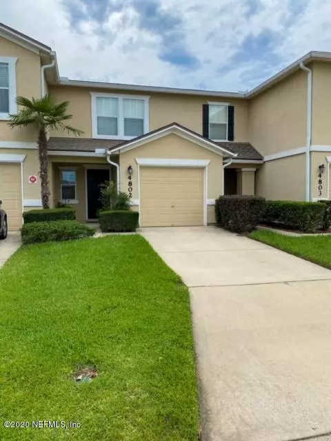 Fleming Island, FL 32003,1500 CALMING WATER DR #4802