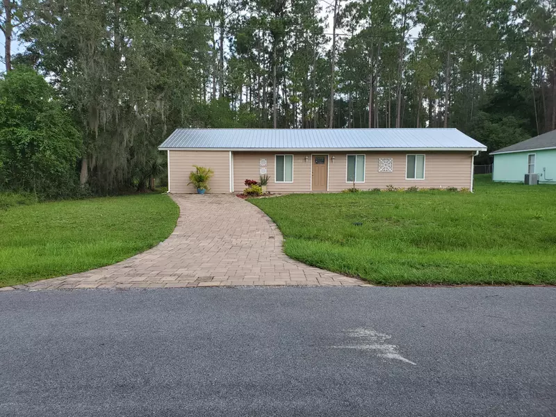 106 OCONNOR DR, Satsuma, FL 32189