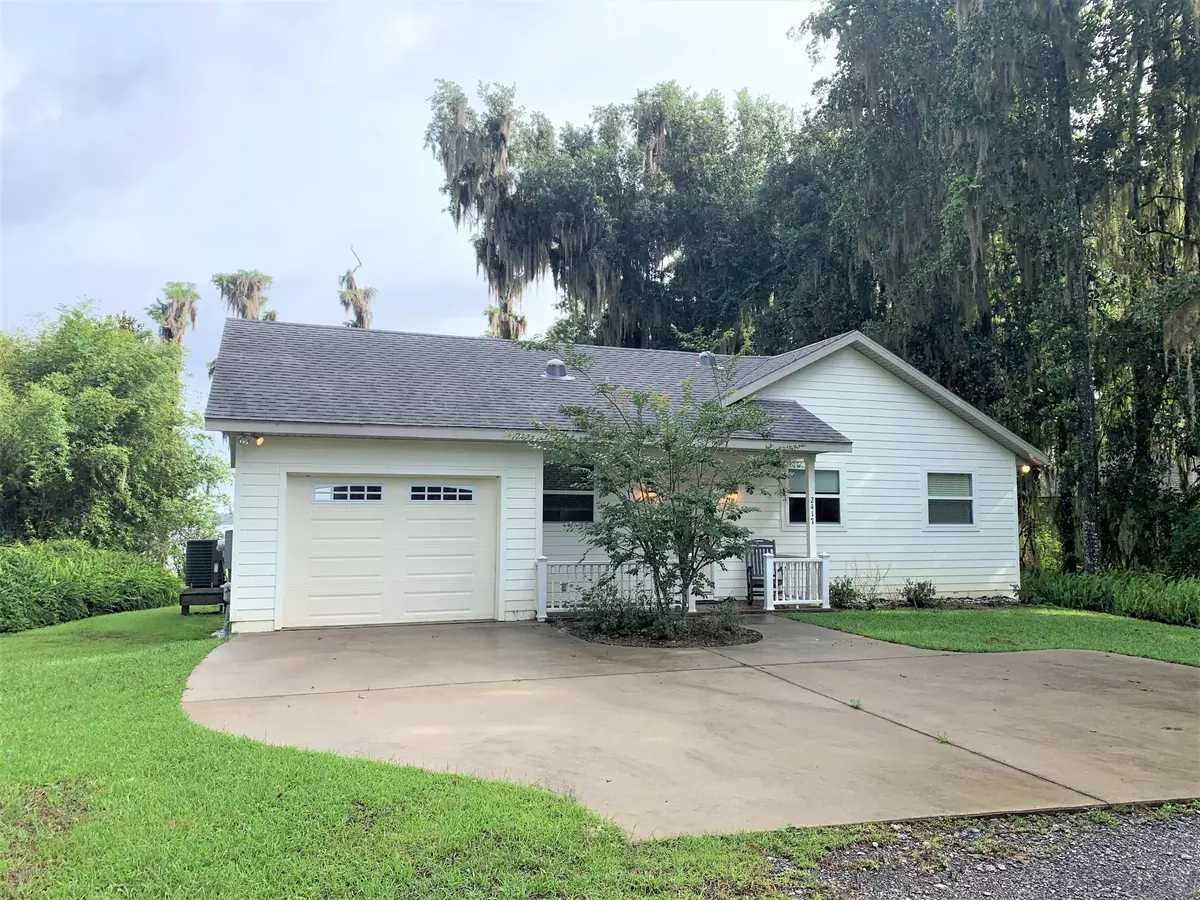 Melrose, FL 32666,2417 SE 30 ST