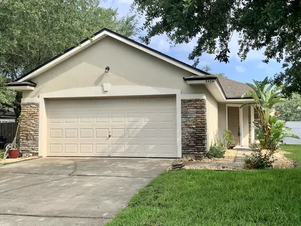 3434 PEBBLE SAND LN, Orange Park, FL 32065