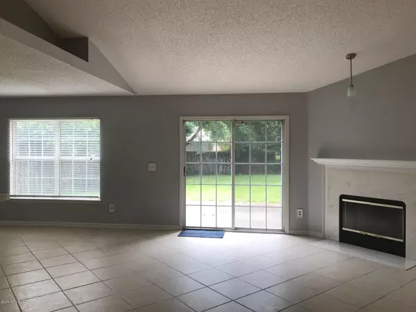 Jacksonville, FL 32224,4433 CROOKED BROOK CT