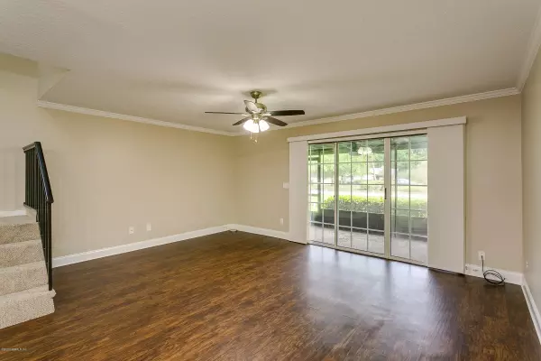 Jacksonville, FL 32256,7623 W BAYMEADOWS CIR #2053