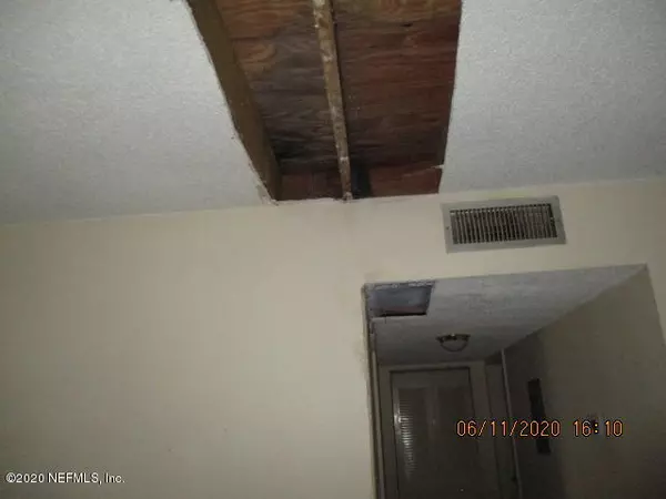 Gainesville, FL 32607,6519 W NEWBERRY RD #1204