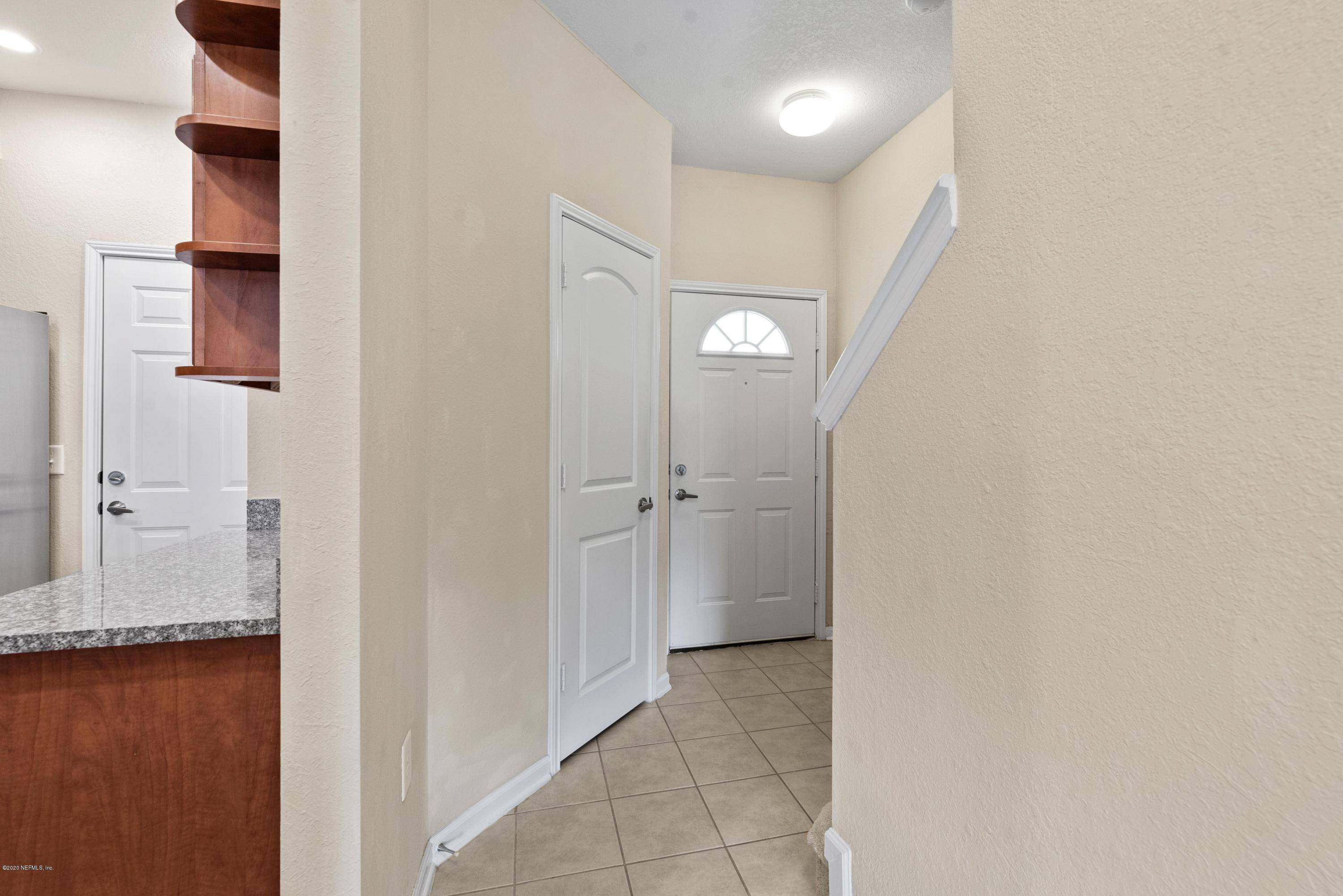 Jacksonville, FL 32256,10200 BELLE RIVE BLVD #4007