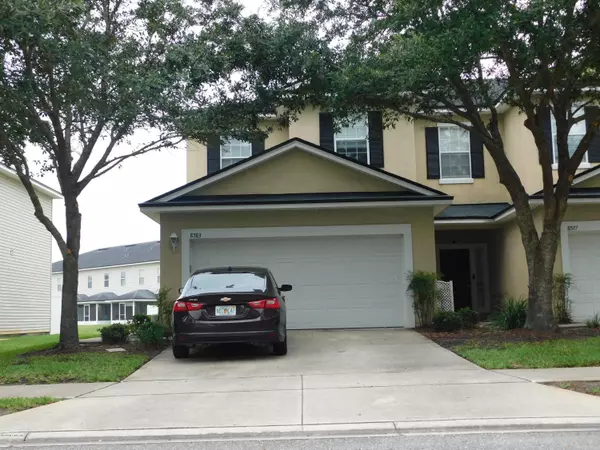 8583 TOWER FALLS DR, Jacksonville, FL 32244