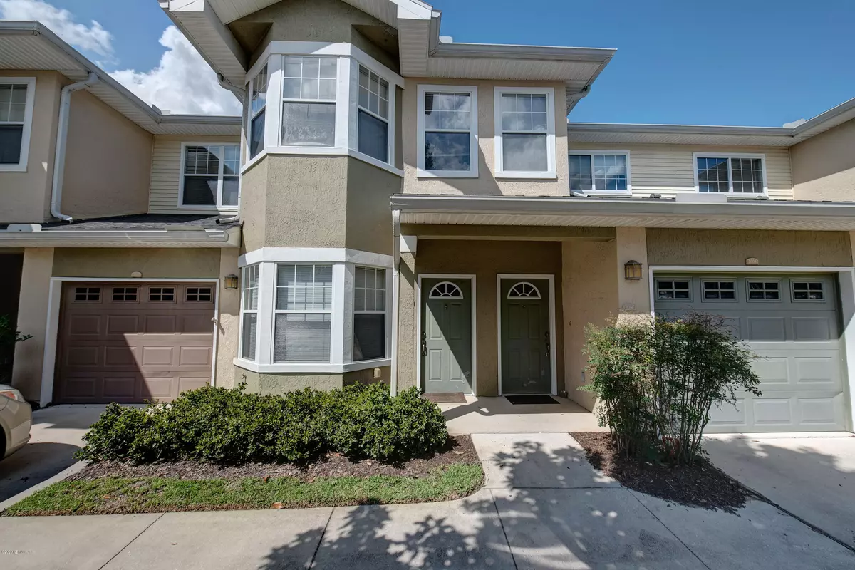 Orange Park, FL 32065,3750 SILVER BLUFF BLVD #2004