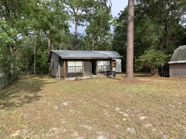 Satsuma, FL 32189,410 PHEASANT RD