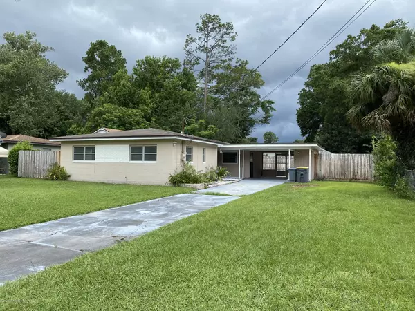 2122 MANEY DR, Jacksonville, FL 32216