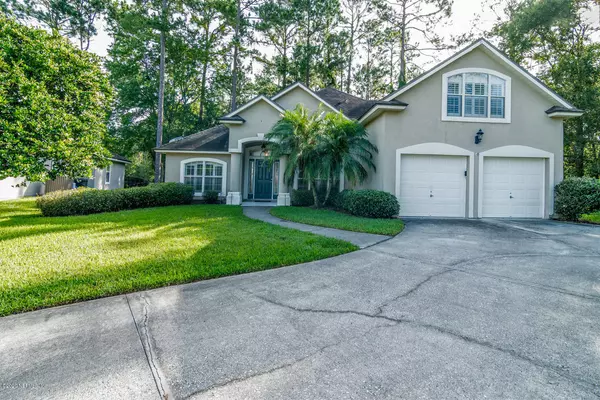 1719 SECLUDED WOODS WAY, Fleming Island, FL 32003