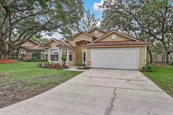 Jacksonville, FL 32223,11439 LUMBERJACK CIR W