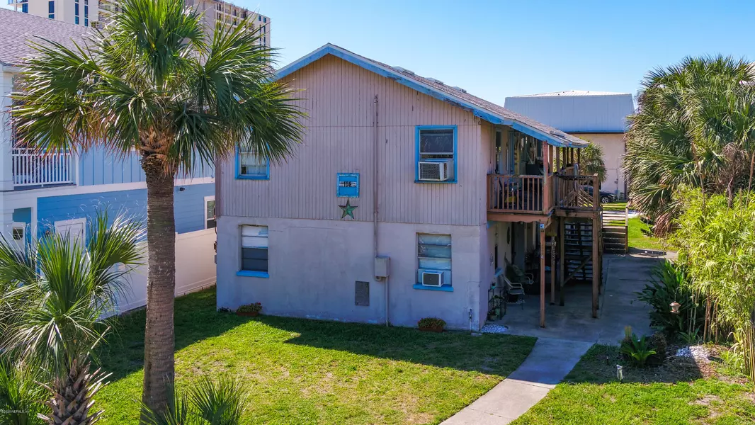 114 12TH AVE S, Jacksonville Beach, FL 32250