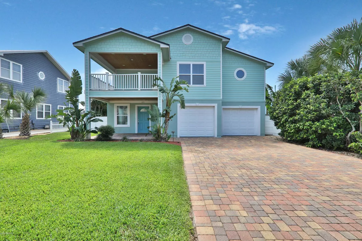 Neptune Beach, FL 32266,121 MYRA ST