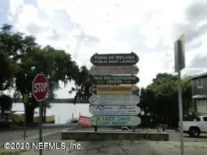 Welaka, FL 32193,225 OAK RIDGE DR