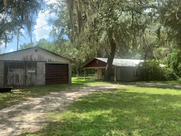 Keystone Heights, FL 32656,704 SE STATE ROAD 100