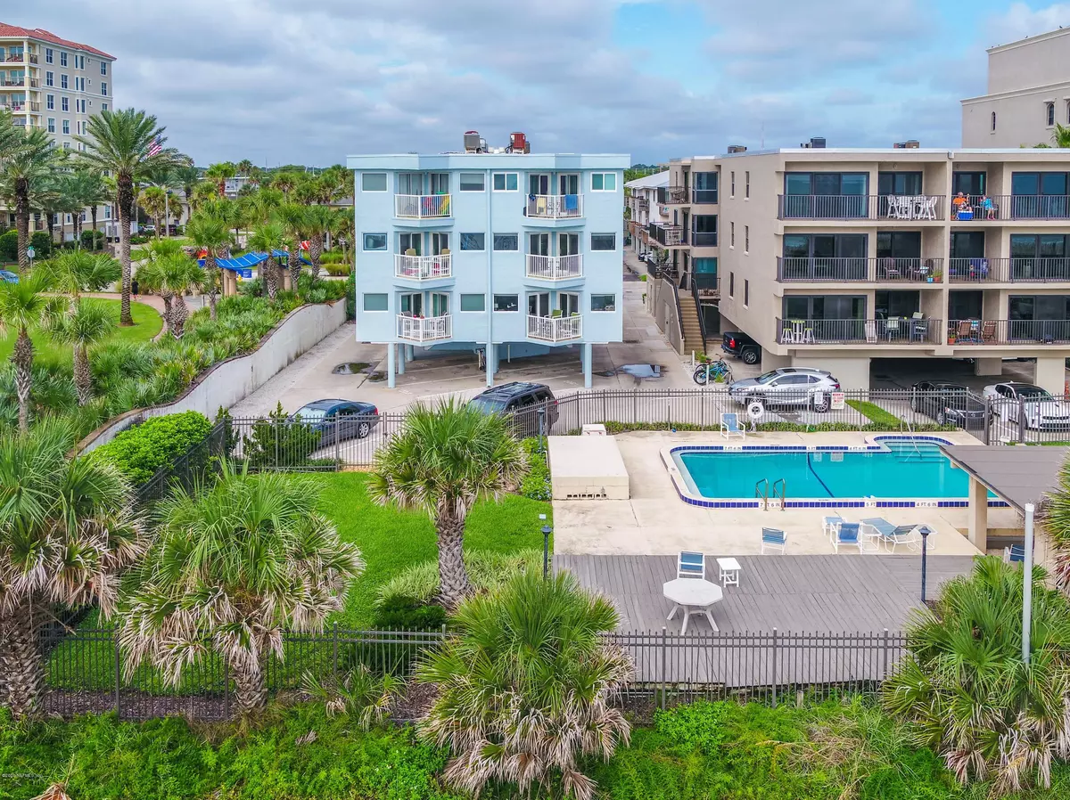 Jacksonville Beach, FL 32250,413 S 1ST ST #203