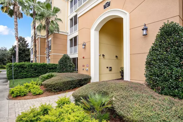 Jacksonville, FL 32256,9831 DEL WEBB Pkwy #2106