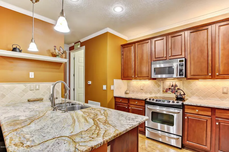 9831 DEL WEBB Pkwy #2106, Jacksonville, FL 32256