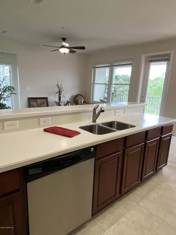 Jacksonville, FL 32224,13364 BEACH BLVD #536