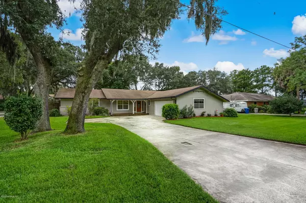 5236 GOLF COURSE DR, Jacksonville, FL 32277