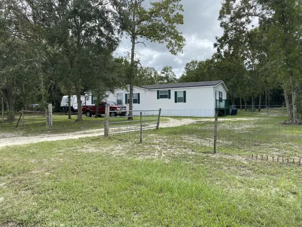 4549 CRAZYHORSE AVE, Middleburg, FL 32068