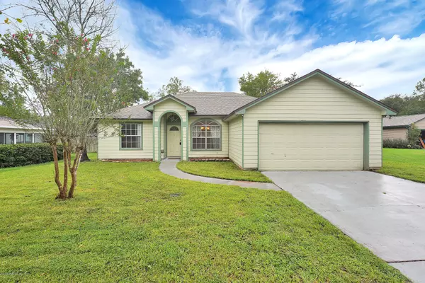 1544 GRADUATION LN, Middleburg, FL 32068