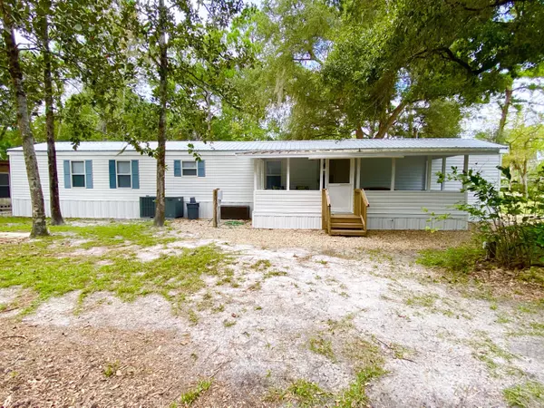 417 1ST ST, Steinhatchee, FL 32359