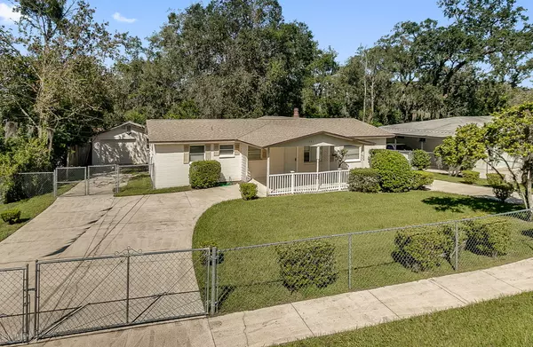 283 W CANIS DR, Orange Park, FL 32073