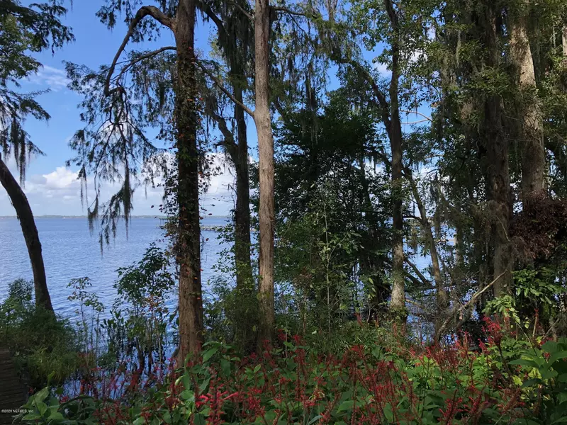 4250 POPOLEE RD, FL 32259