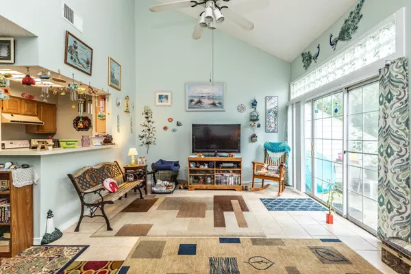 Neptune Beach, FL 32266,315 SUNRISE CIR