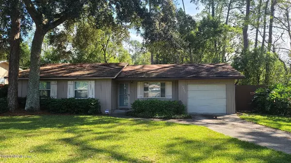 6606 BENNETT RD, Jacksonville, FL 32216