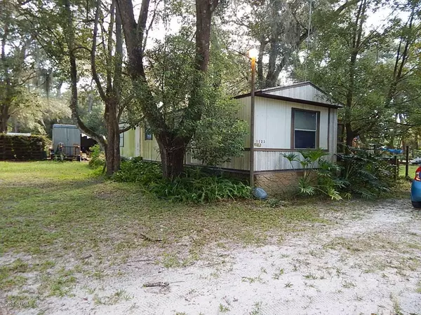 3023 BAINBRIDGE RD, Palatka, FL 32177