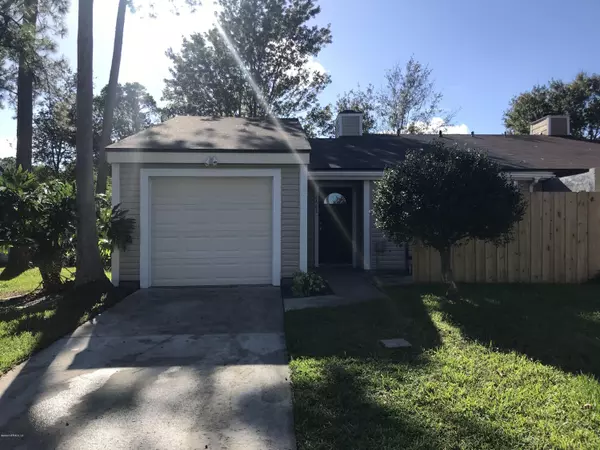 2482 GREEN SPRING DR, Jacksonville, FL 32246