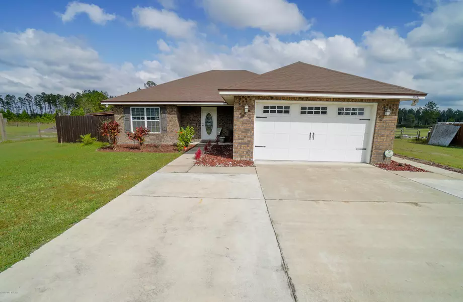 53052 EQUESTRIAN WAY, Callahan, FL 32011