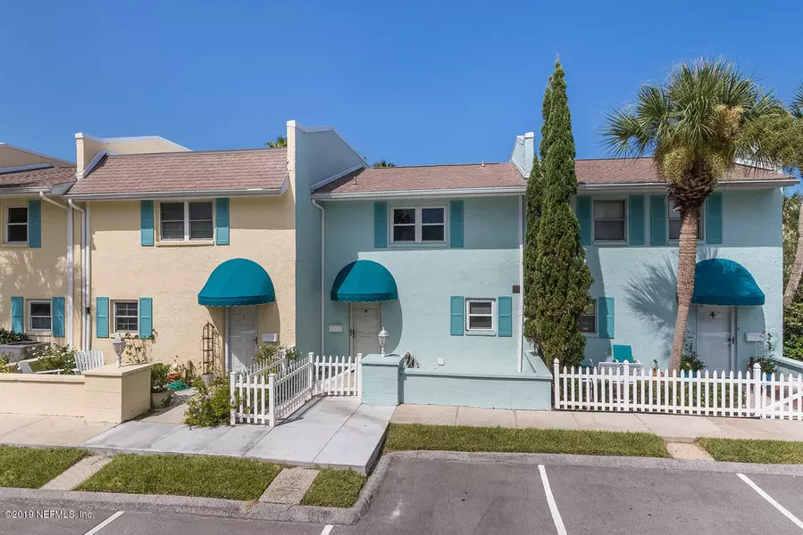 2233 SEMINOLE RD #3, Atlantic Beach, FL 32233