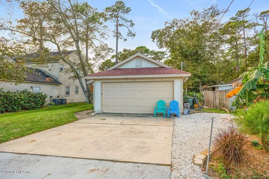 934 STOCKS ST, Atlantic Beach, FL 32233