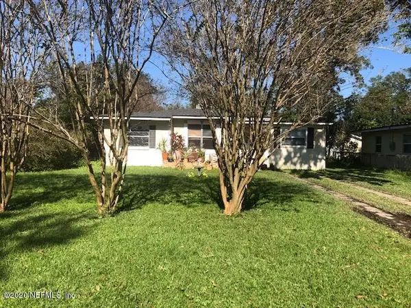 4751 BEVERLY CIR, Jacksonville, FL 32210