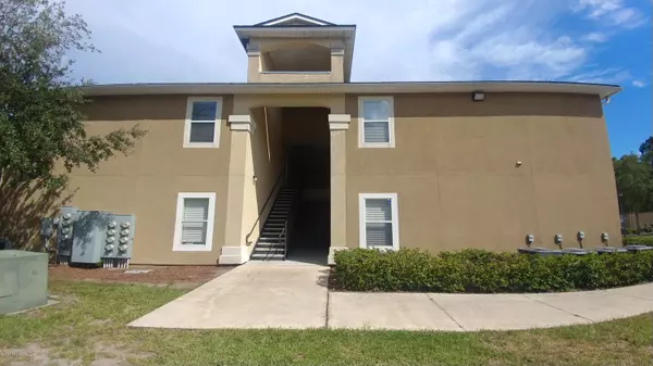 Jacksonville, FL 32210,3631 KIRKPATRICK CIR #16