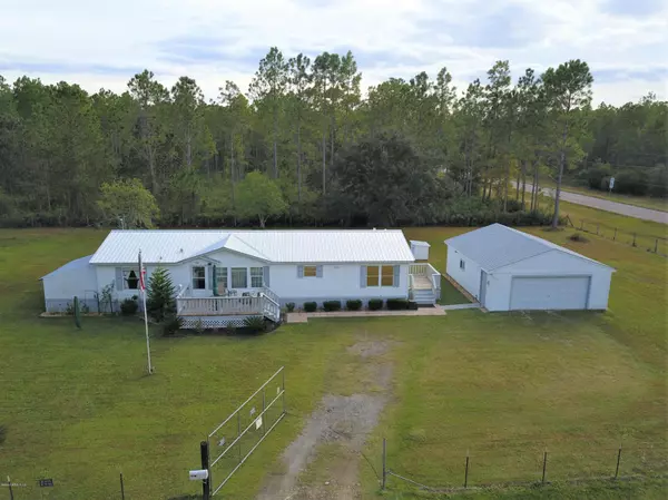 Interlachen, FL 32148,728 COUNTY ROAD 315