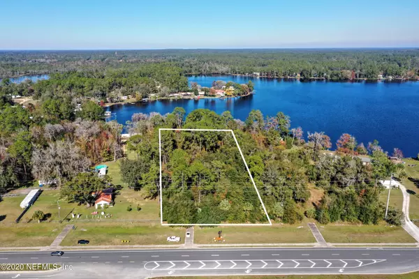 Interlachen, FL 32148,996 STATE ROAD 20