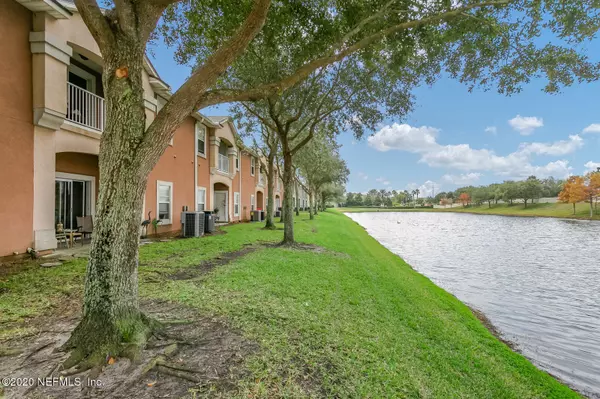 Jacksonville, FL 32224,13827 HERONS LANDING WAY #5