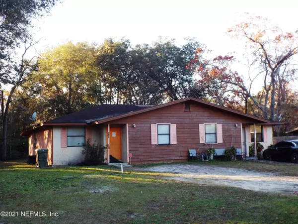 220 & 222 SKEET CLUB RD, Palatka, FL 32177